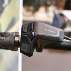 Bosch LED Remote Bedieneinheit Für Smart System 7 Bosch LED Remote Bedieneinheit Für Smart System -E-Bike Zubehör Verkaufsladen bosch smart system bedieneinheit lenker montage