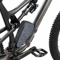 Evoc Multi Frame Pack M 1L - Rahmentasche -E-Bike Zubehör Verkaufsladen evoc multi frame pack m 1 liter rahmentasche carbon grau v 2