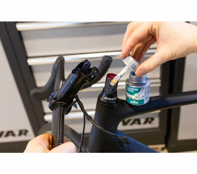 Motorex Carbon Paste Montagepaste 5 Motorex Carbon Paste Montagepaste – Bild 5